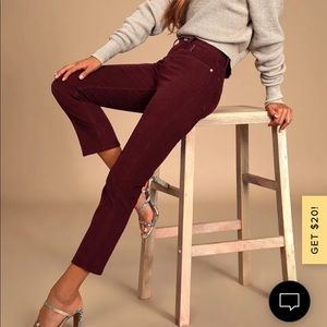 Levi’s Wedgie Fit Burgundy Corduroy Straight-Leg Cropped Pants